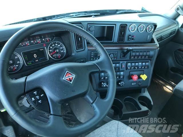International HX Cabezas tractoras