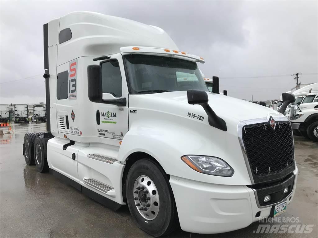 International LT Cabezas tractoras
