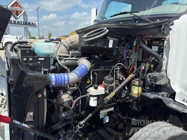 Peterbilt 567 Cabezas tractoras