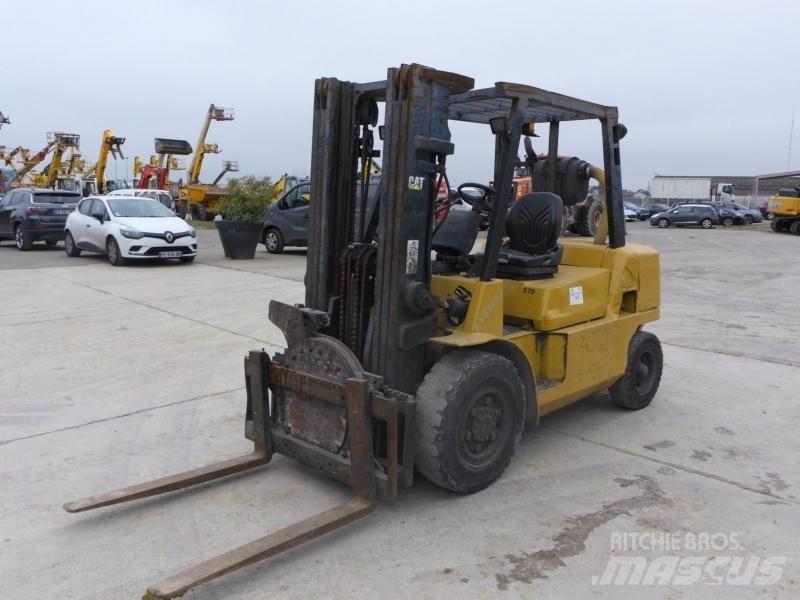 CAT DP 40 K Almacenaje - Otros