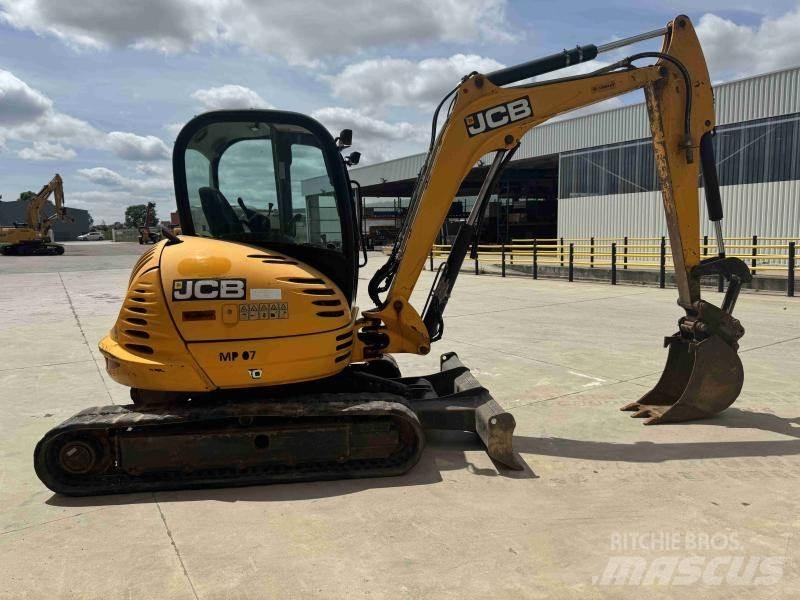 JCB 8065 Mini excavadoras < 7t