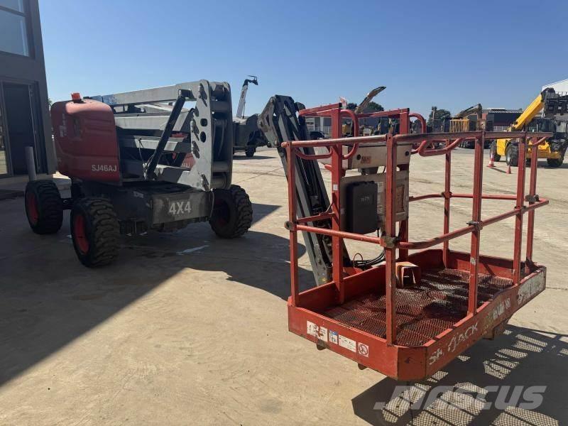 SkyJack SJ46AJ Plataforma de trabajo articulada