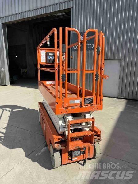 Snorkel S3220E Plataforma de trabajo articulada