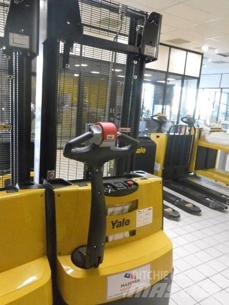 Yale MS 12 AC Apiladores eléctricos