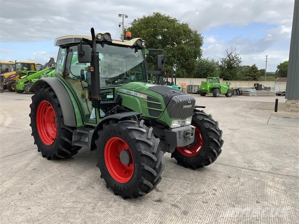 Fendt 210 (ST23989) Agricultura - Otros