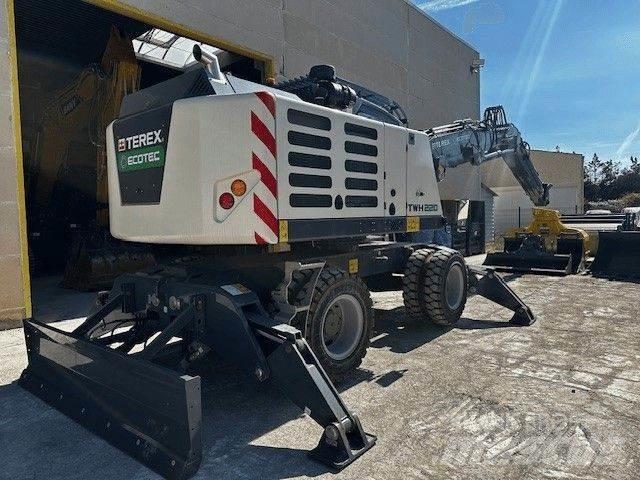 Terex TWH 220 S5 Excavadoras de manutención