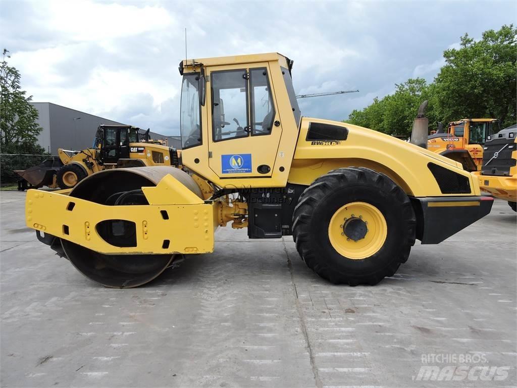 Bomag BW211D-4 Otros rodillos
