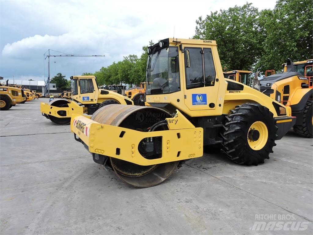 Bomag BW211D-4 Otros rodillos
