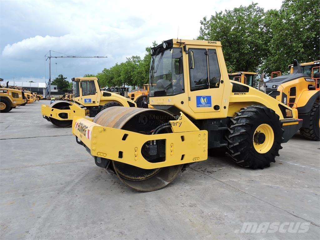 Bomag BW211D-4 GERMAN Otros rodillos