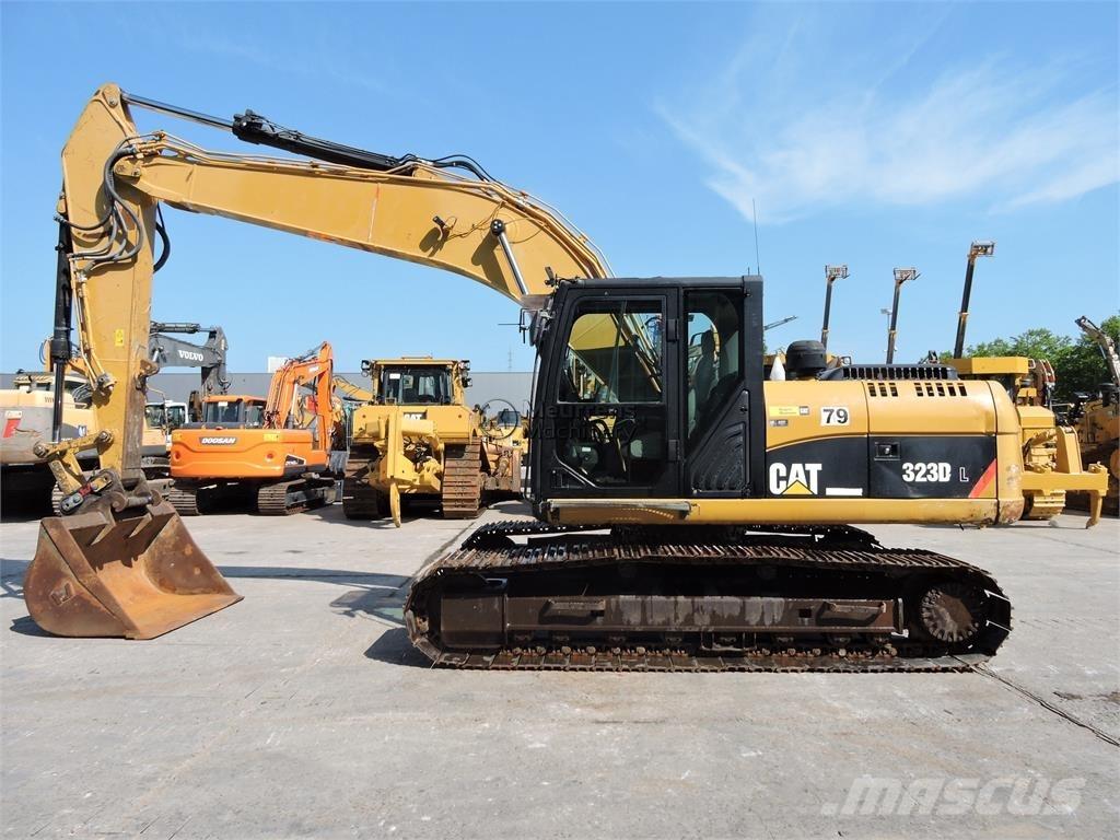 CAT 323D Excavadoras de cadenas