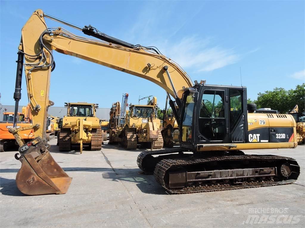 CAT 323D Excavadoras de cadenas