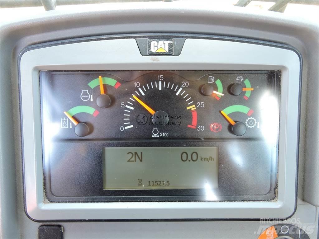 CAT 966M GERMAN Cargadoras sobre ruedas