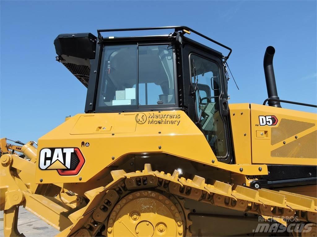 CAT D5 Bulldozers