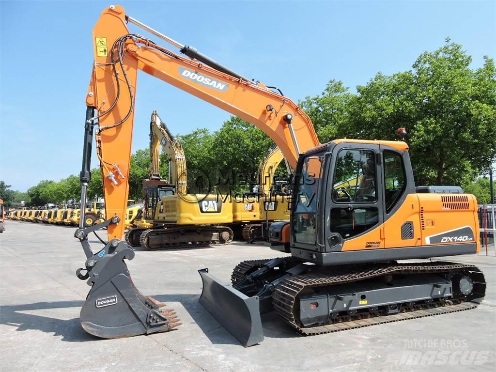 Doosan DX140LC Excavadoras de cadenas