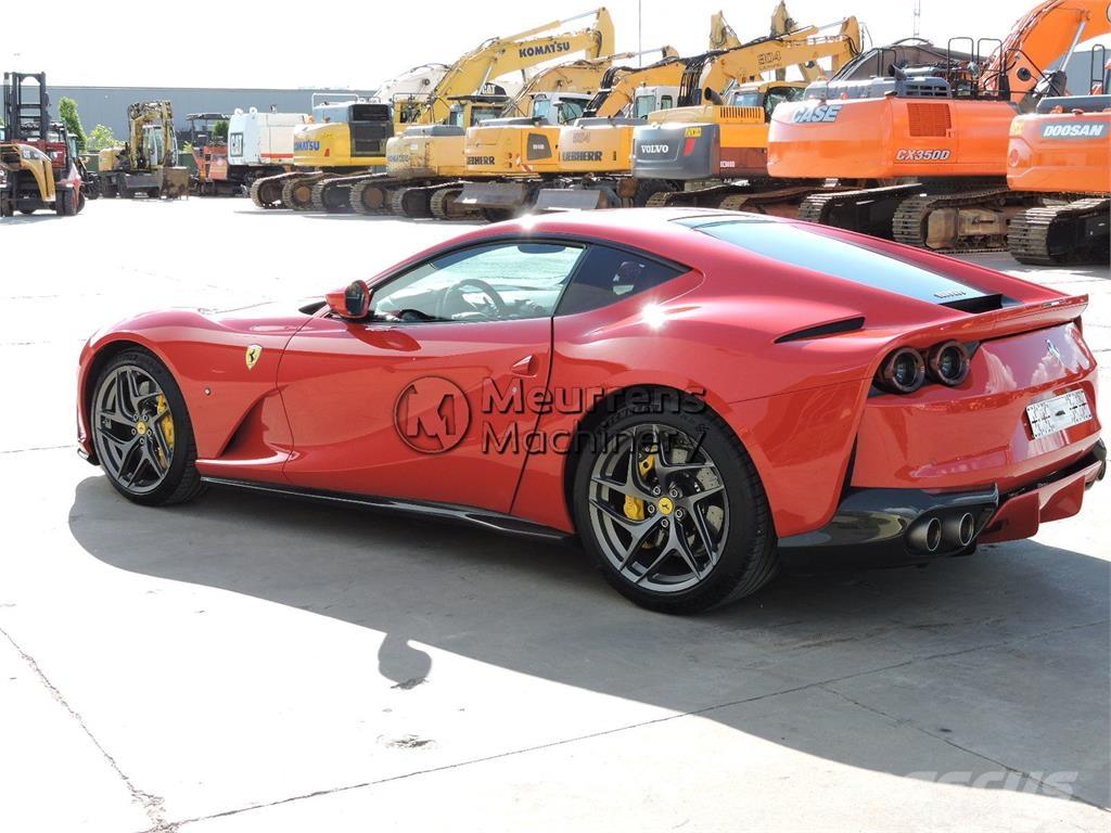 Ferrari 812 Super Fast Construcción - Otros