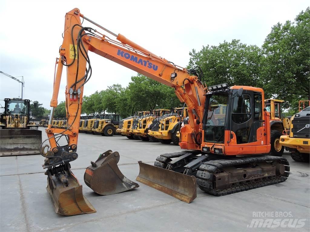 Komatsu PC138 Excavadoras de cadenas