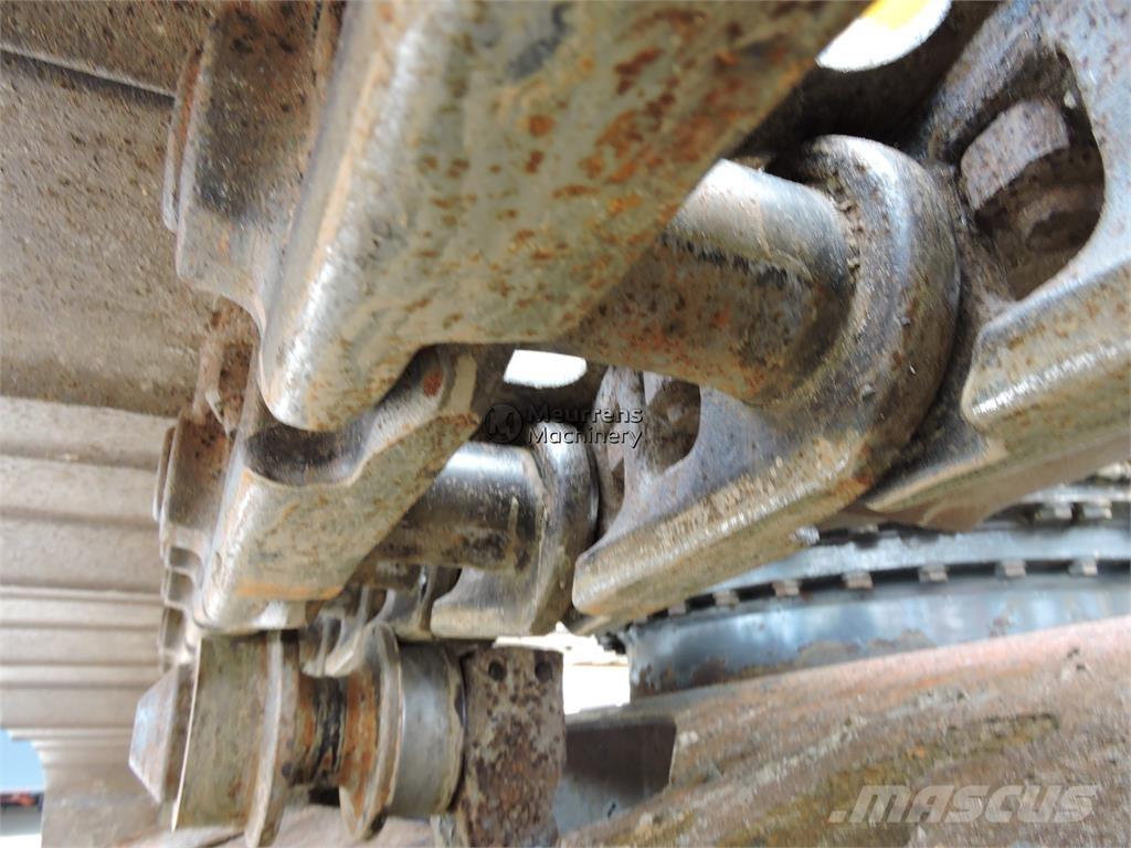Komatsu PC180LX-7 Excavadoras de cadenas