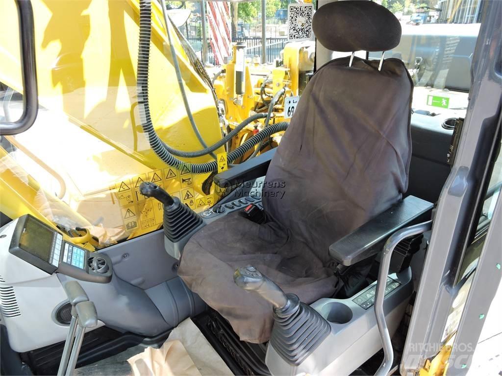 Komatsu PC210LC-10 Excavadoras de cadenas