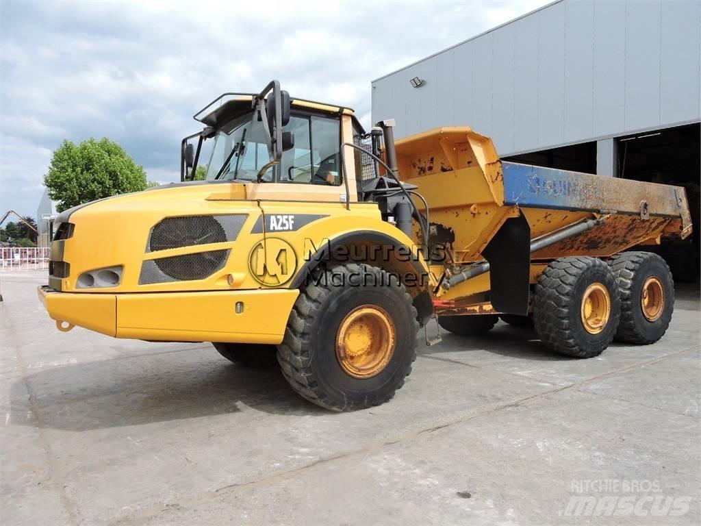 Volvo A25F Dúmpers articulados