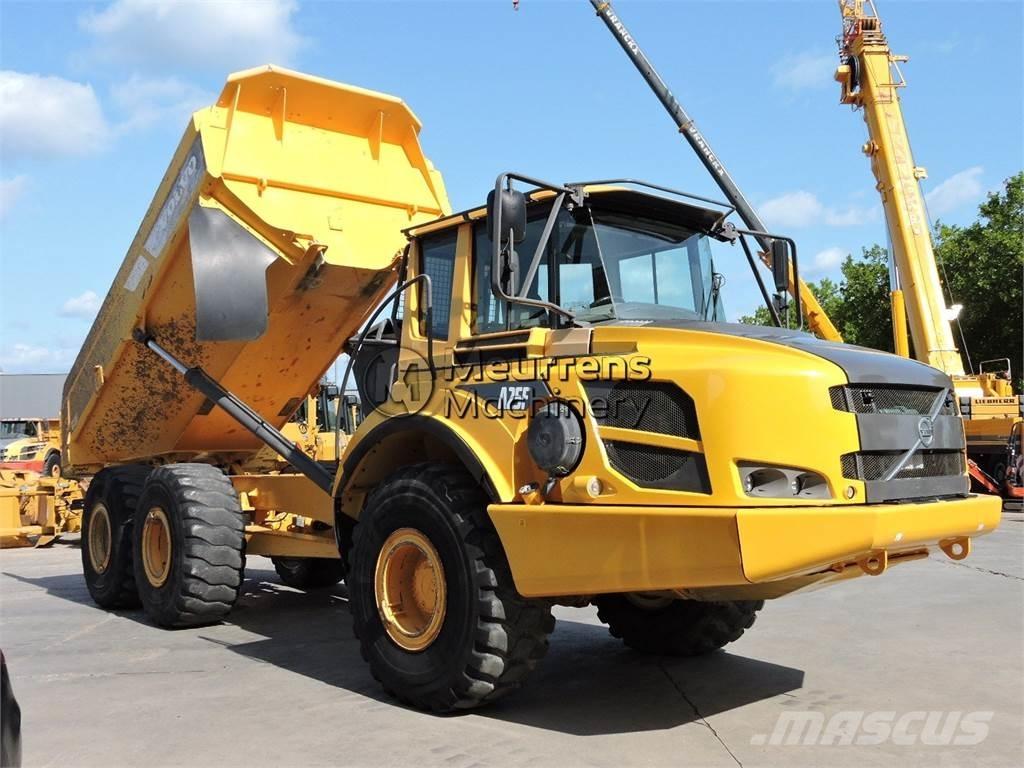 Volvo A25F Dúmpers articulados