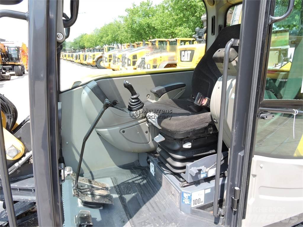 Yanmar SV120 Excavadoras de cadenas