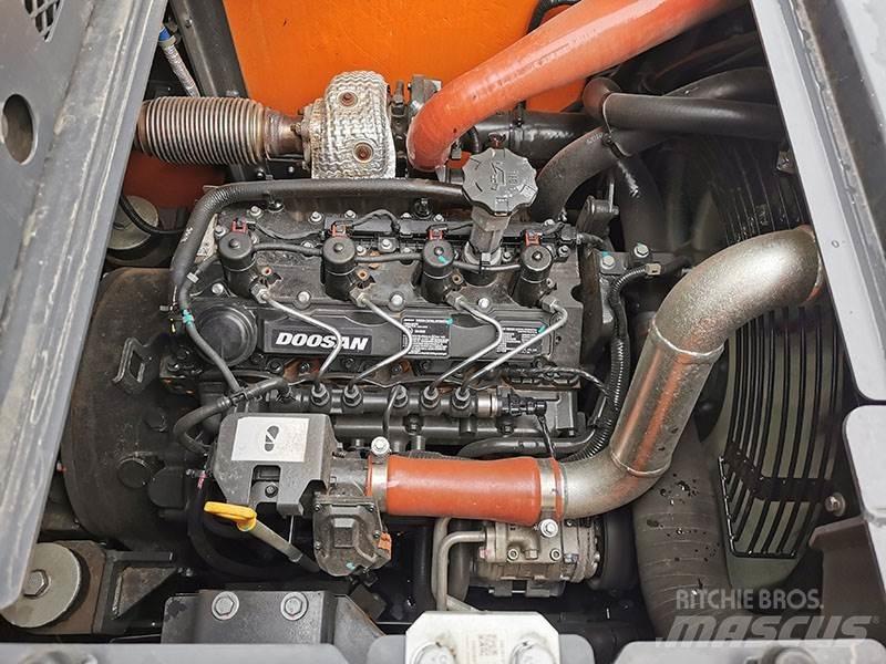 Doosan DX 140 LCR-7 Excavadoras de cadenas