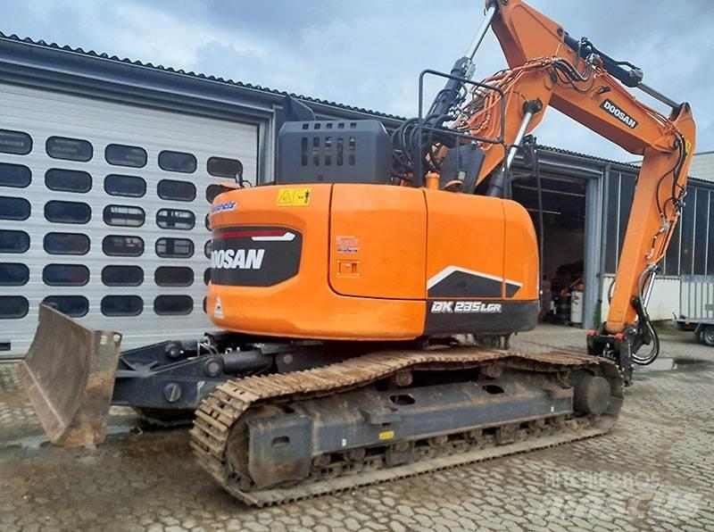 Doosan DX 235 LCR-7 Excavadoras de cadenas