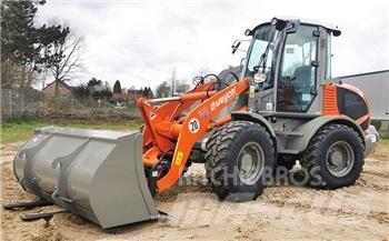 Weycor AR 480 Cargadoras sobre ruedas