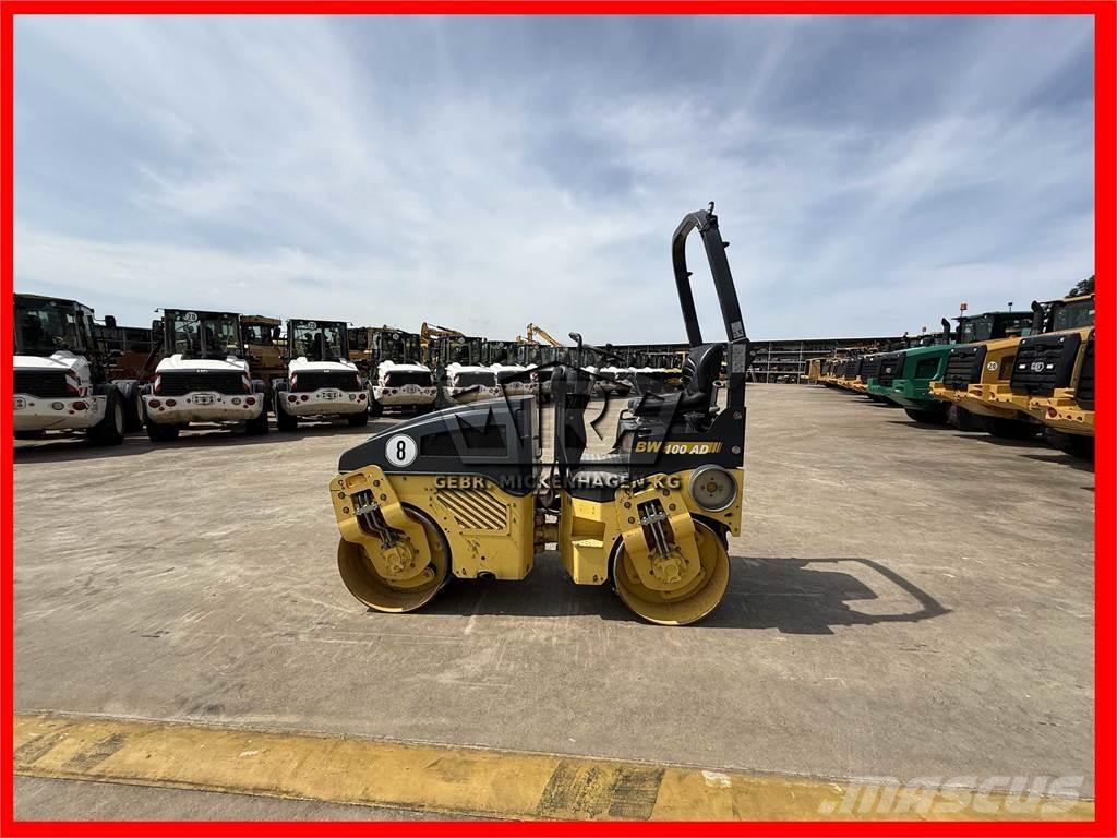 Bomag BW 100 AD-4 Rodillos de doble tambor