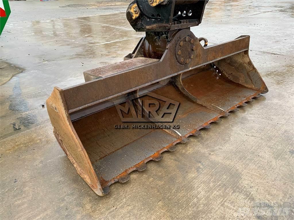 CAT 2000 mm Retroexcavadoras