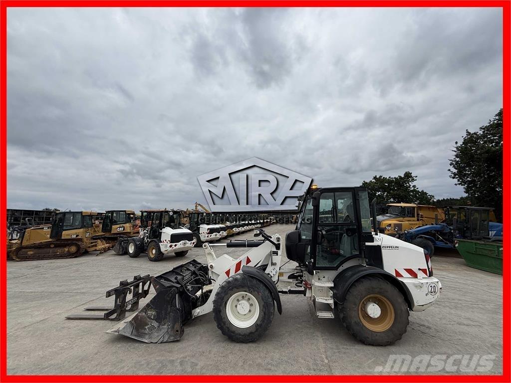 CAT 908 M Cargadoras sobre ruedas