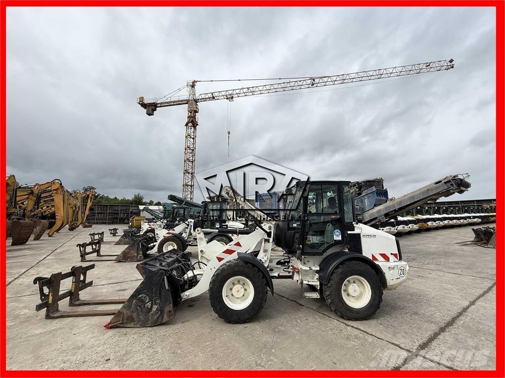 CAT 908 M Cargadoras sobre ruedas