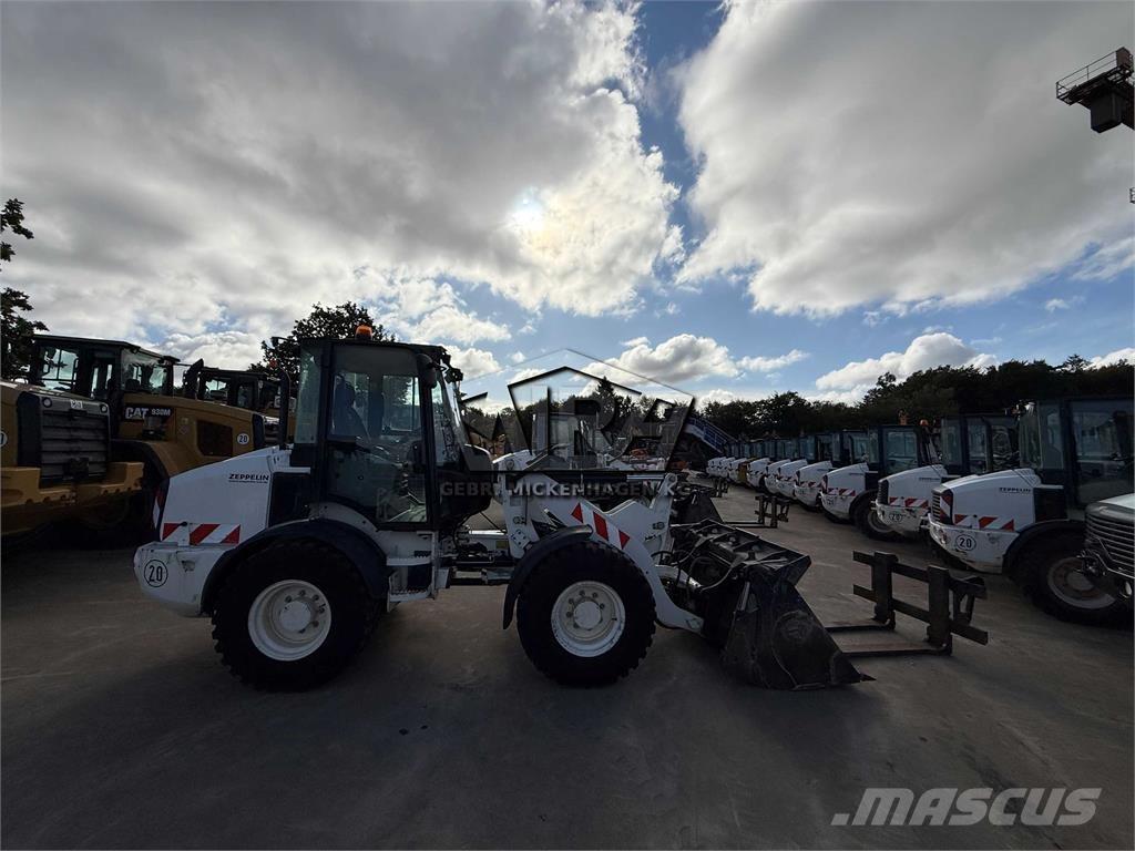 CAT 908M Cargadoras sobre ruedas