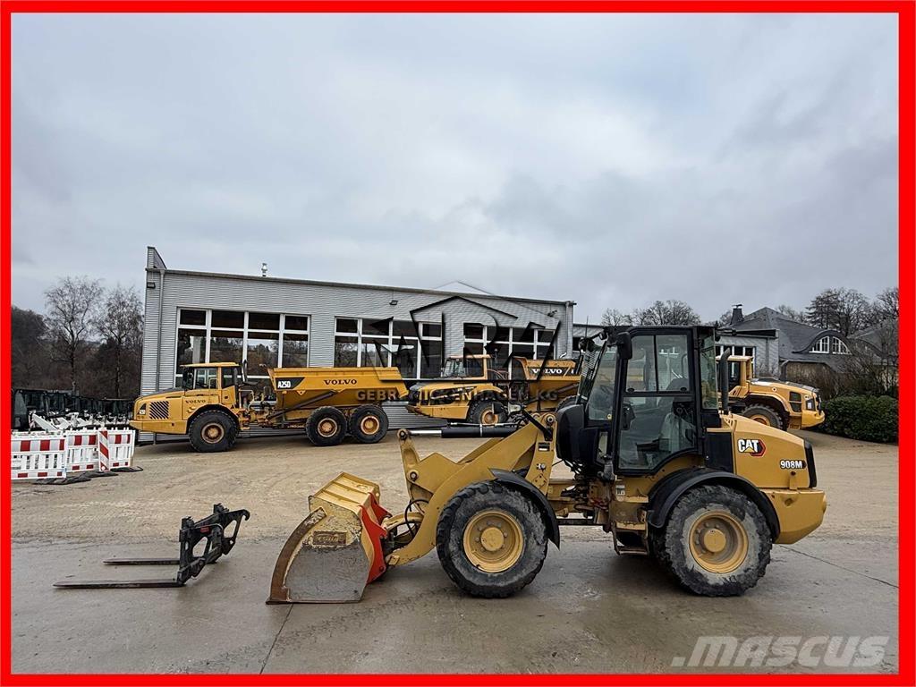 CAT 908M Cargadoras sobre ruedas