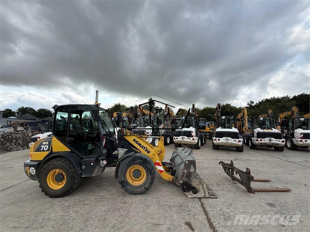 Komatsu WA70-7 Cargadoras sobre ruedas