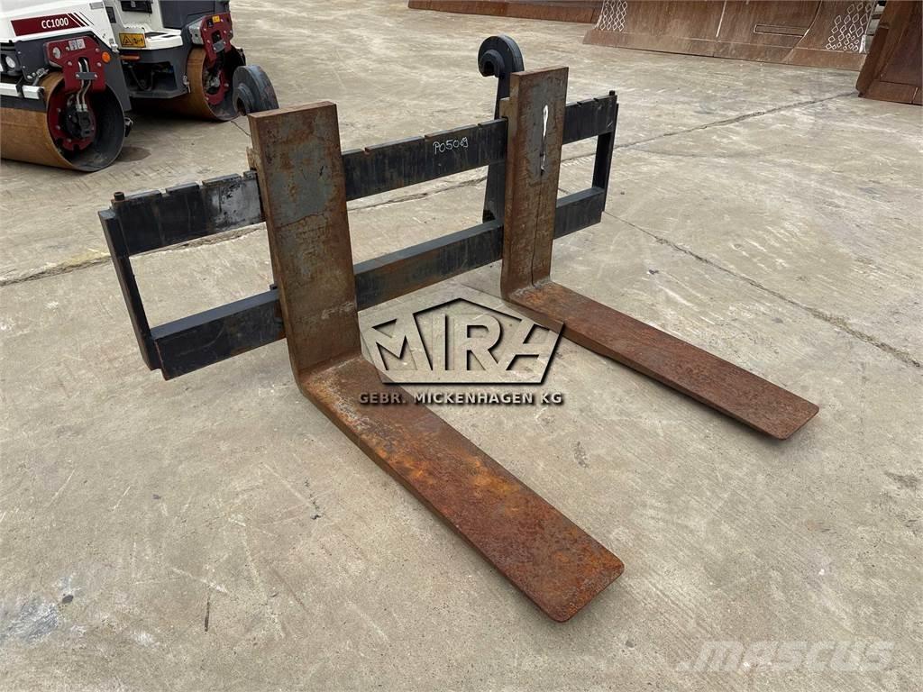 Volvo L150 - L180 Uñas para carretilla