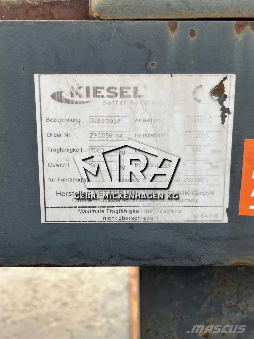 Volvo SW / L90 Uñas para carretilla