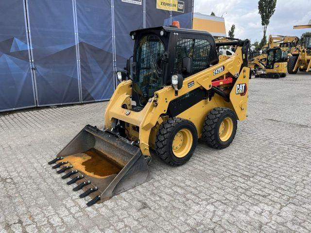 CAT 242D3 Construcción - Otros