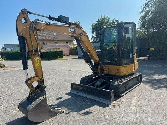 CAT 304 Mini excavadoras < 7t