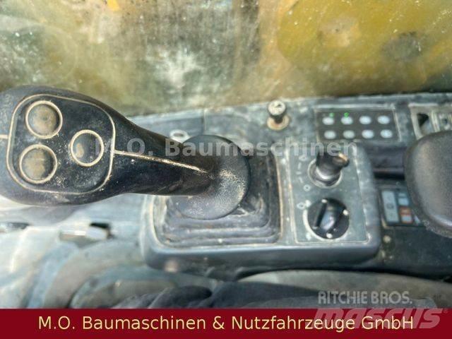 CAT 325 D L / AC/ ZSA / Excavadoras de cadenas