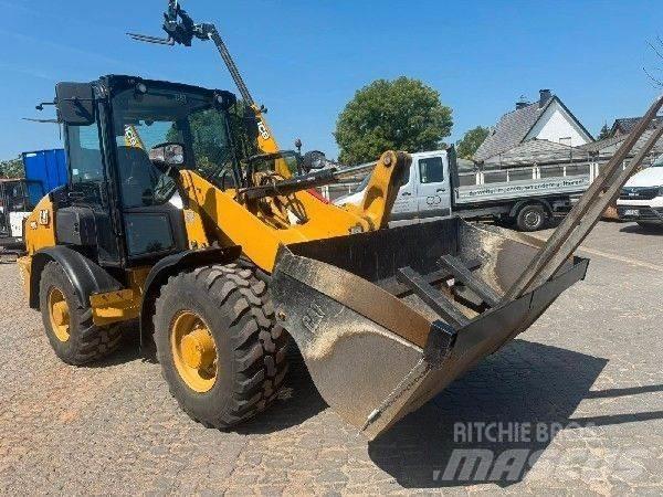 CAT 906 Cargadoras sobre ruedas
