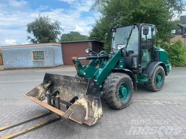 CAT 906 M Cargadoras sobre ruedas