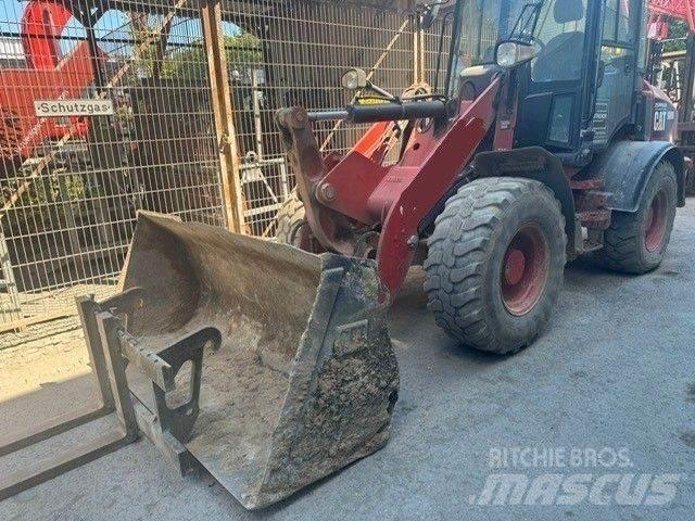 CAT 908 M Cargadoras sobre ruedas