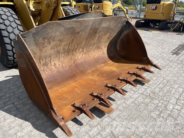 CAT 938M Construcción - Otros