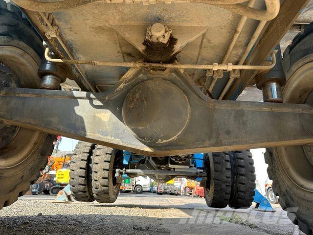 Fuchs MHL 320 Excavadoras de ruedas