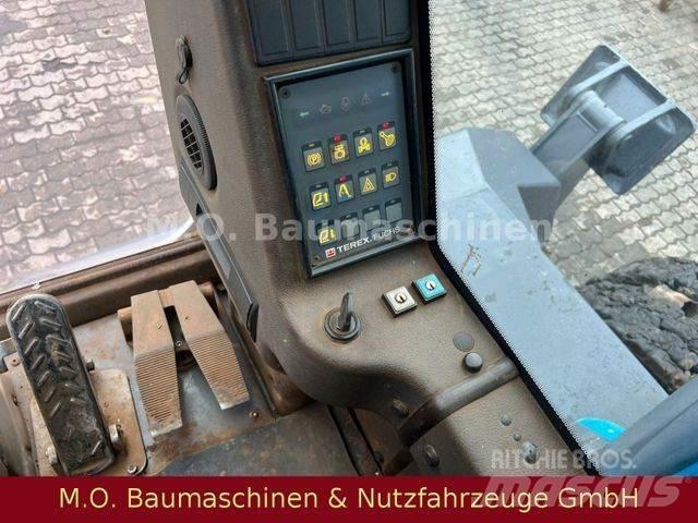 Fuchs MHL 350 Excavadoras de ruedas