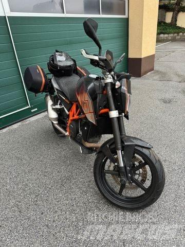 KTM 690 DUKE Otros camiones