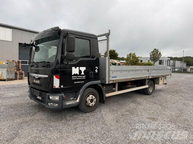 MAN 8.220 Furgonetas caja abierta
