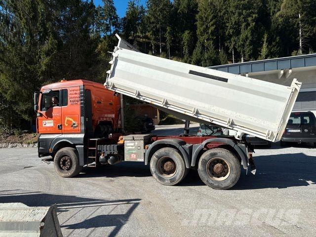 MAN TGA 33.530 Camiones bañeras basculantes o volquetes
