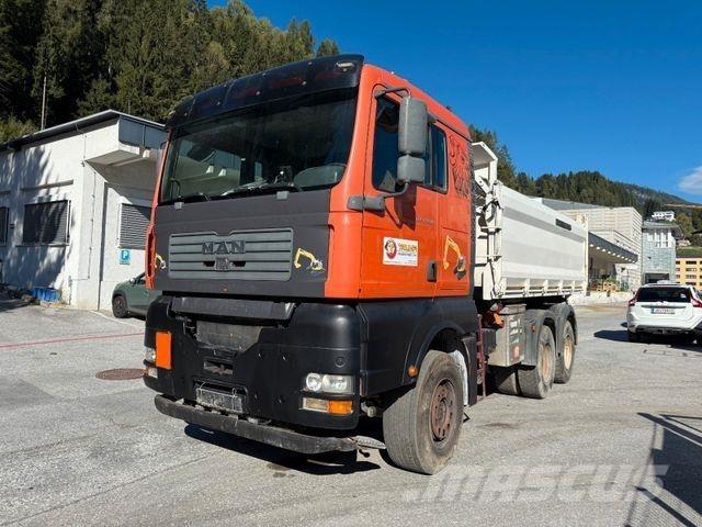 MAN TGA 33.530 Camiones bañeras basculantes o volquetes